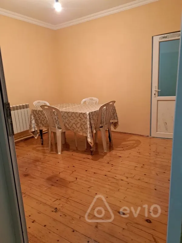 Kirayə verilir 3 otaqlı həyət evi 50 m²