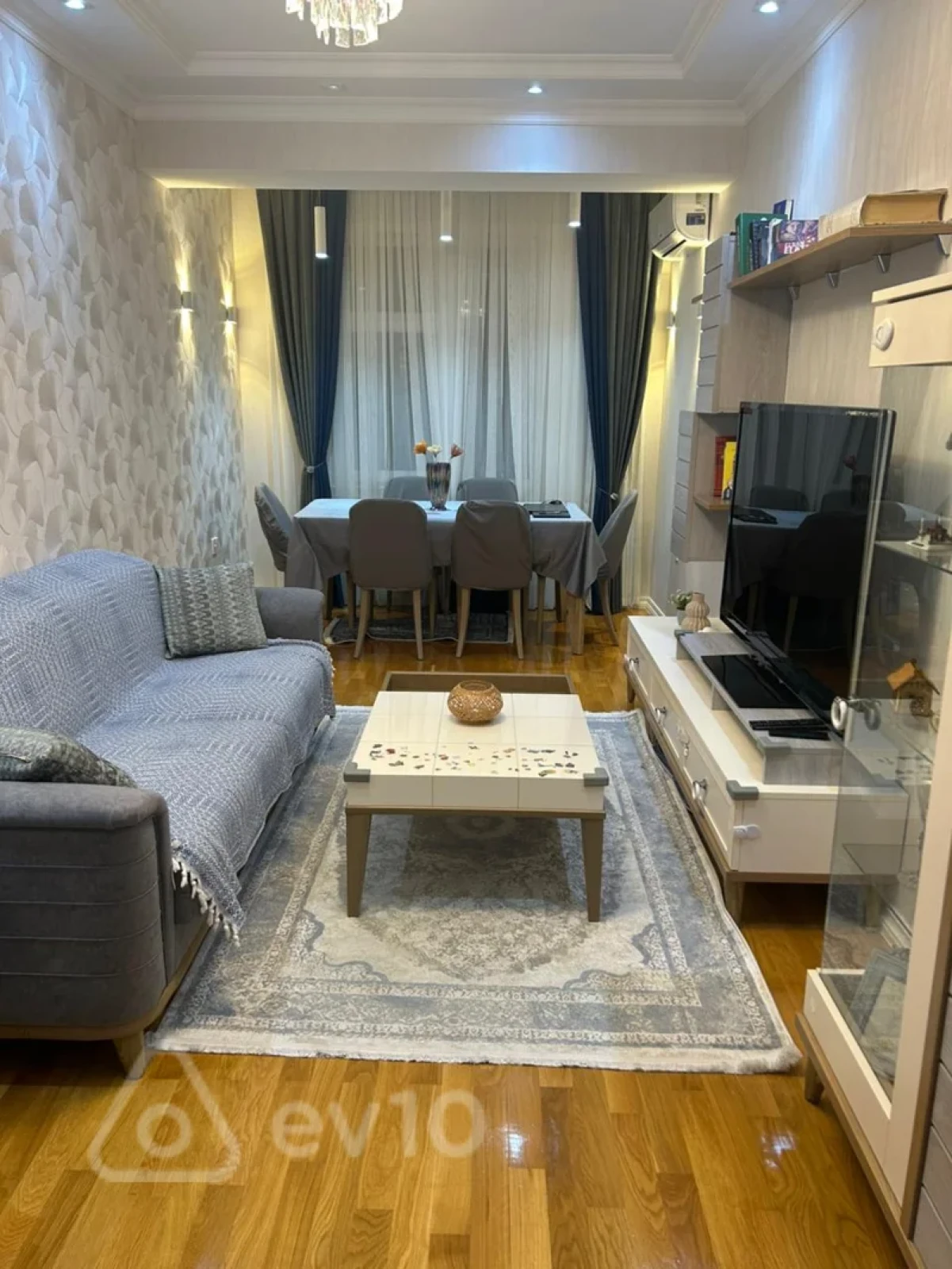 Satılır 2 otaqlı yeni tikili 76 m²