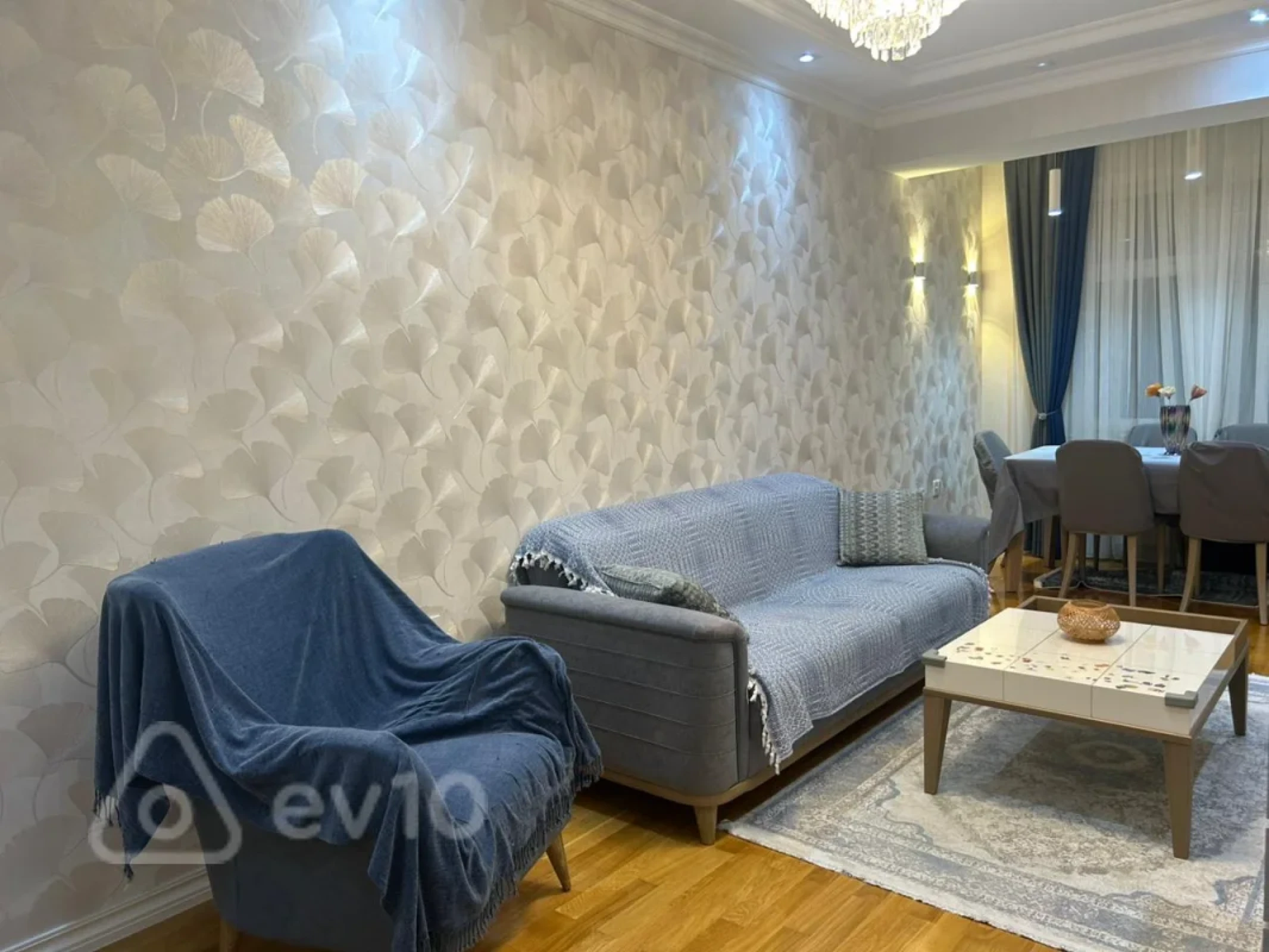 Satılır 2 otaqlı yeni tikili 76 m²