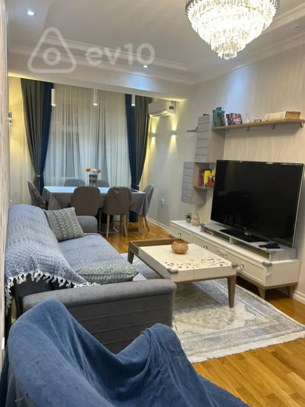 Satılır 2 otaqlı yeni tikili 76 m²