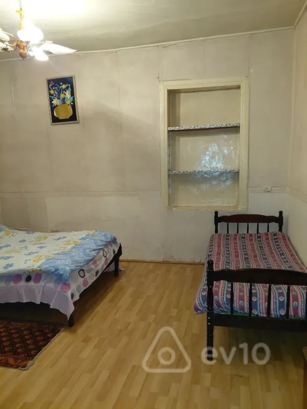 Kirayə verilir 2 otaqlı həyət evi 32 m²