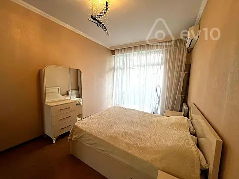 Satılır 2 otaqlı yeni tikili 100 m²