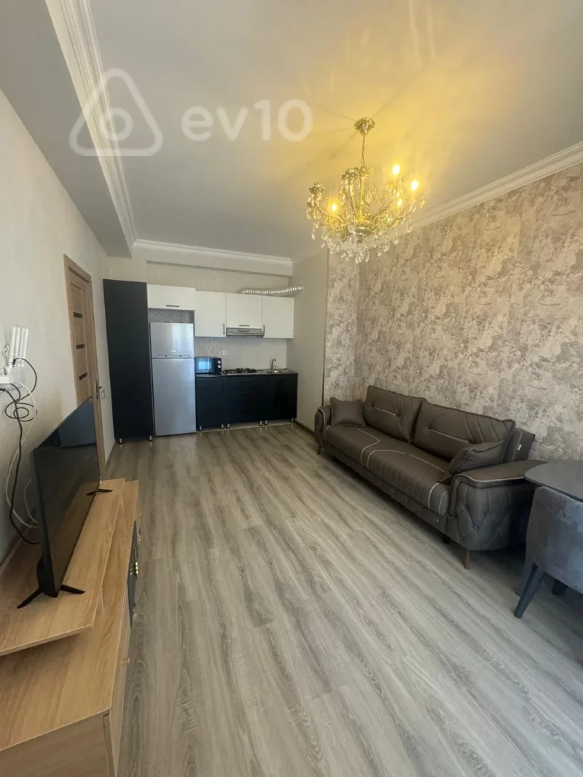 Kirayə verilir 2 otaqlı yeni tikili 55 m²
