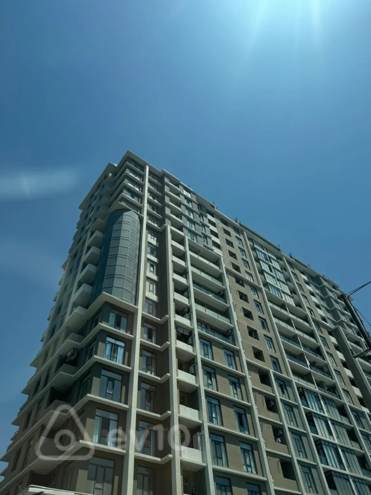 Kirayə verilir 2 otaqlı yeni tikili 55 m²