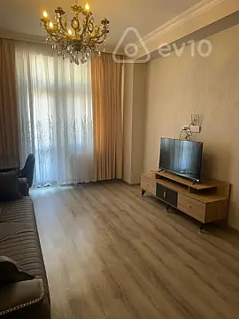 Kirayə verilir 2 otaqlı yeni tikili 55 m²
