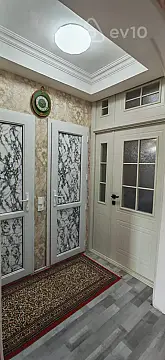 Satılır 3 otaqlı köhnə tikili 70 m²