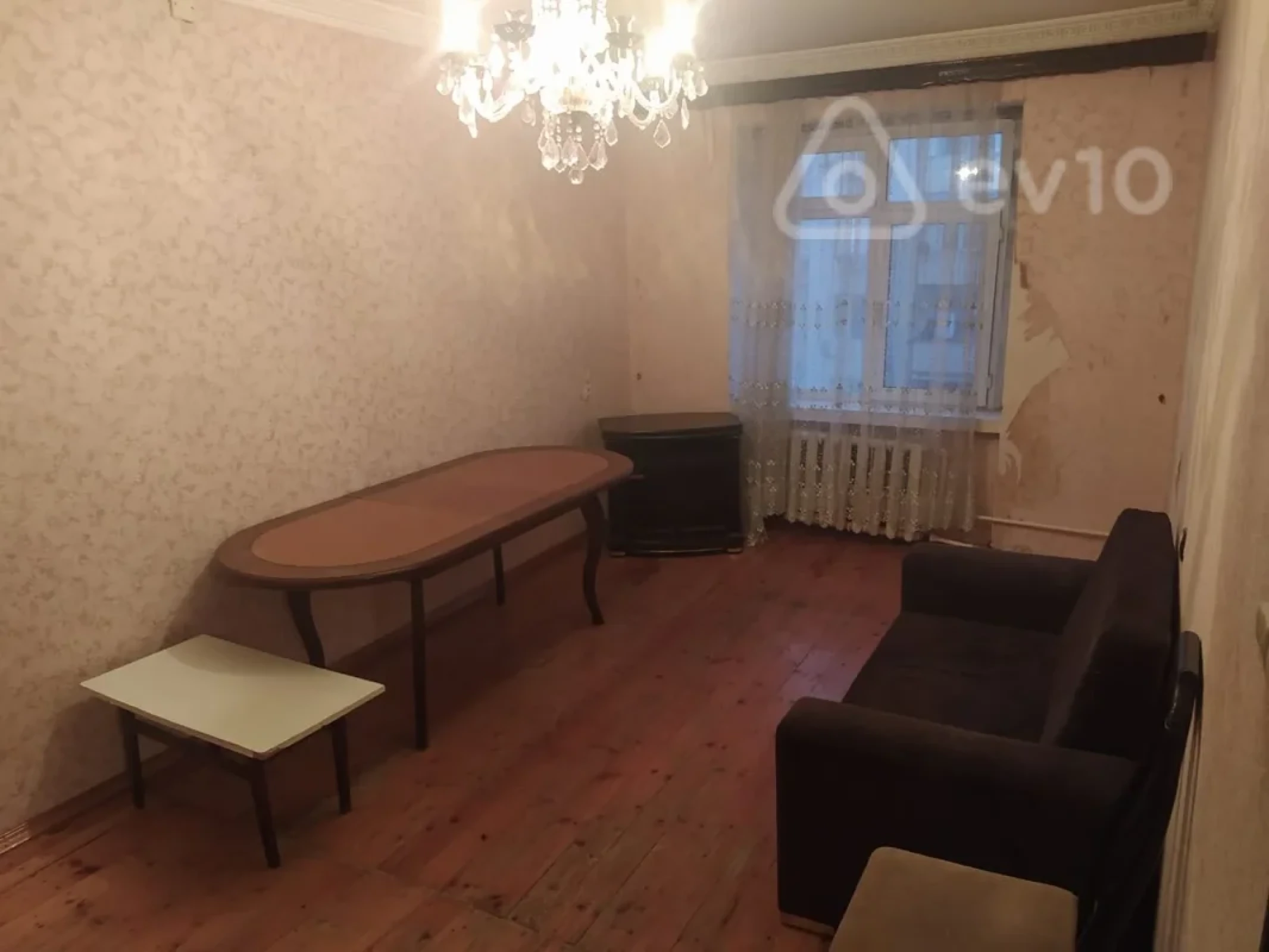Satılır 3 otaqlı köhnə tikili 70 m²