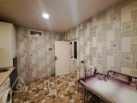 Kirayə verilir 2 otaqlı həyət evi 61 m²