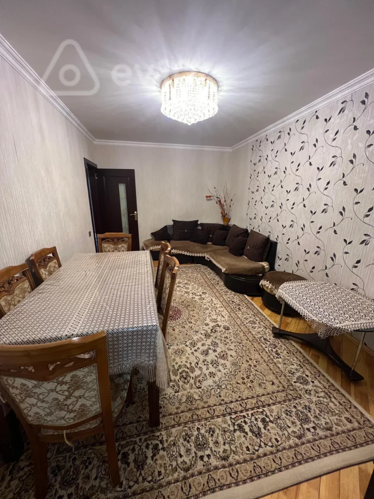 Satılır 3 otaqlı köhnə tikili 80 m²