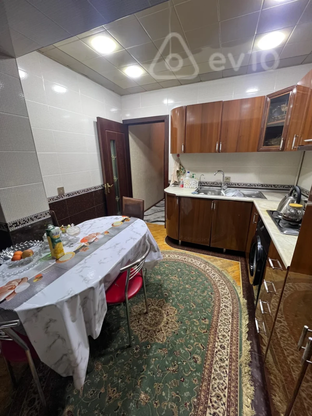 Satılır 3 otaqlı köhnə tikili 80 m²