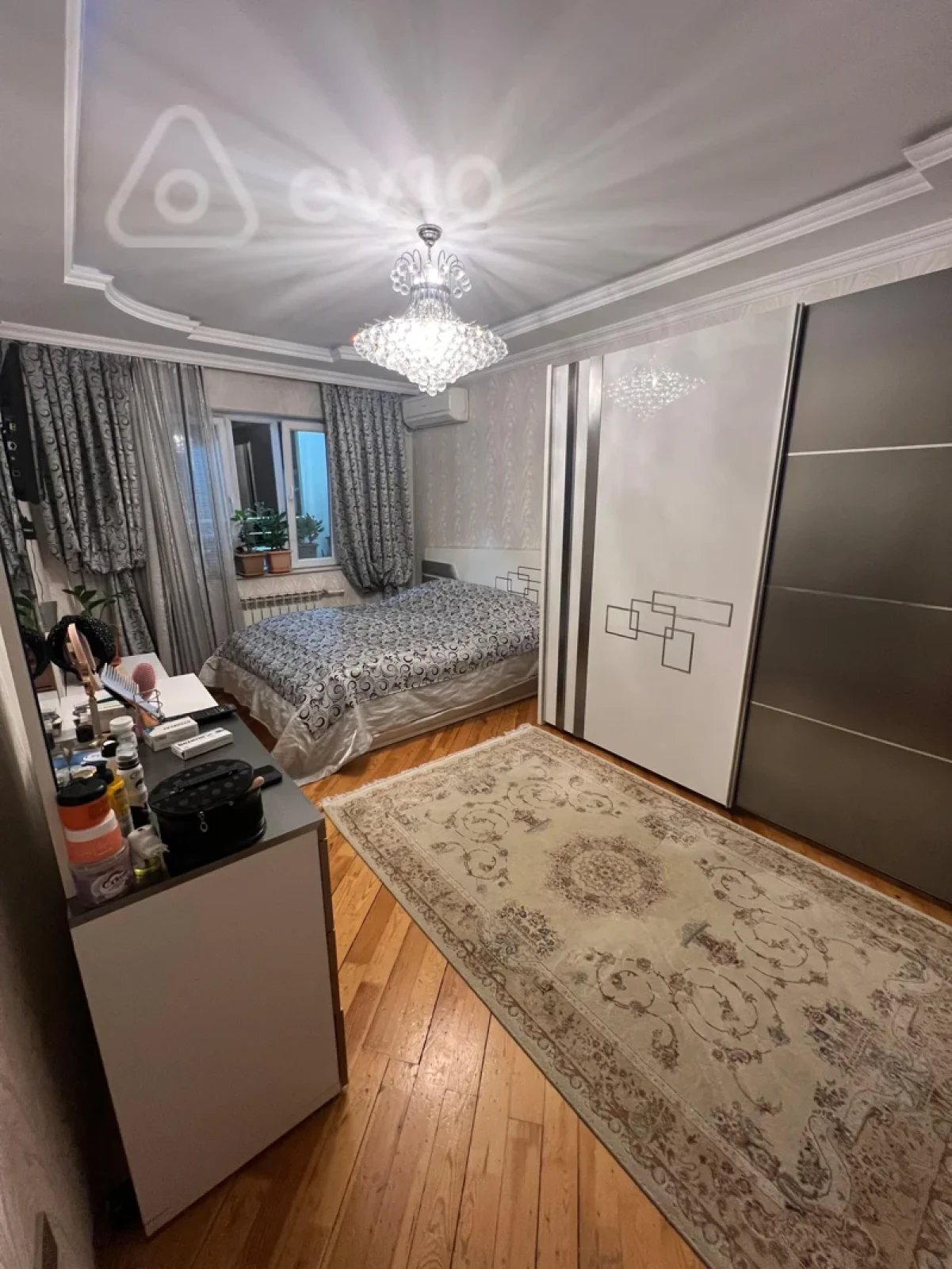 Satılır 3 otaqlı köhnə tikili 80 m²