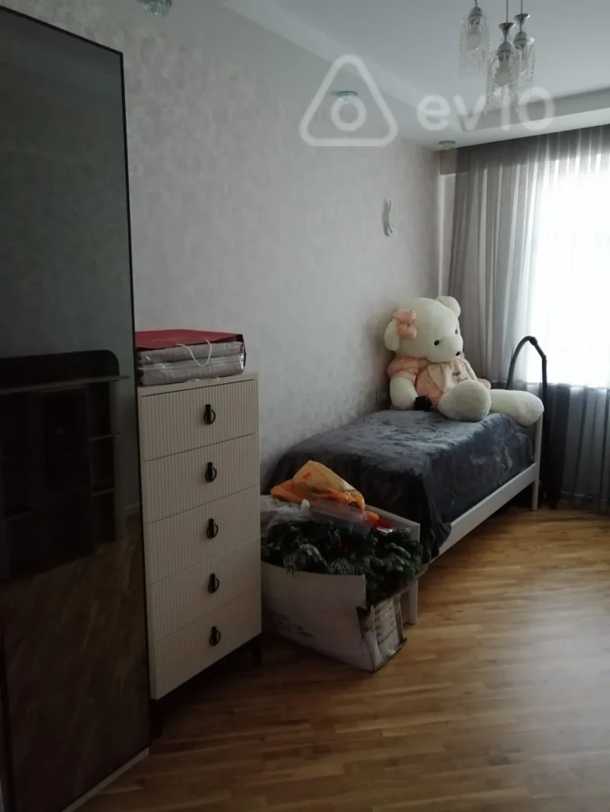 Kirayə verilir 3 otaqlı yeni tikili 105 m²