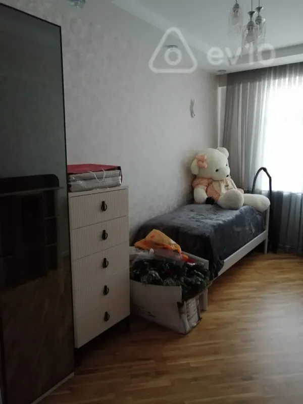 Kirayə verilir 3 otaqlı yeni tikili 105 m²