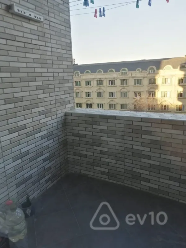 Kirayə verilir 3 otaqlı yeni tikili 105 m²