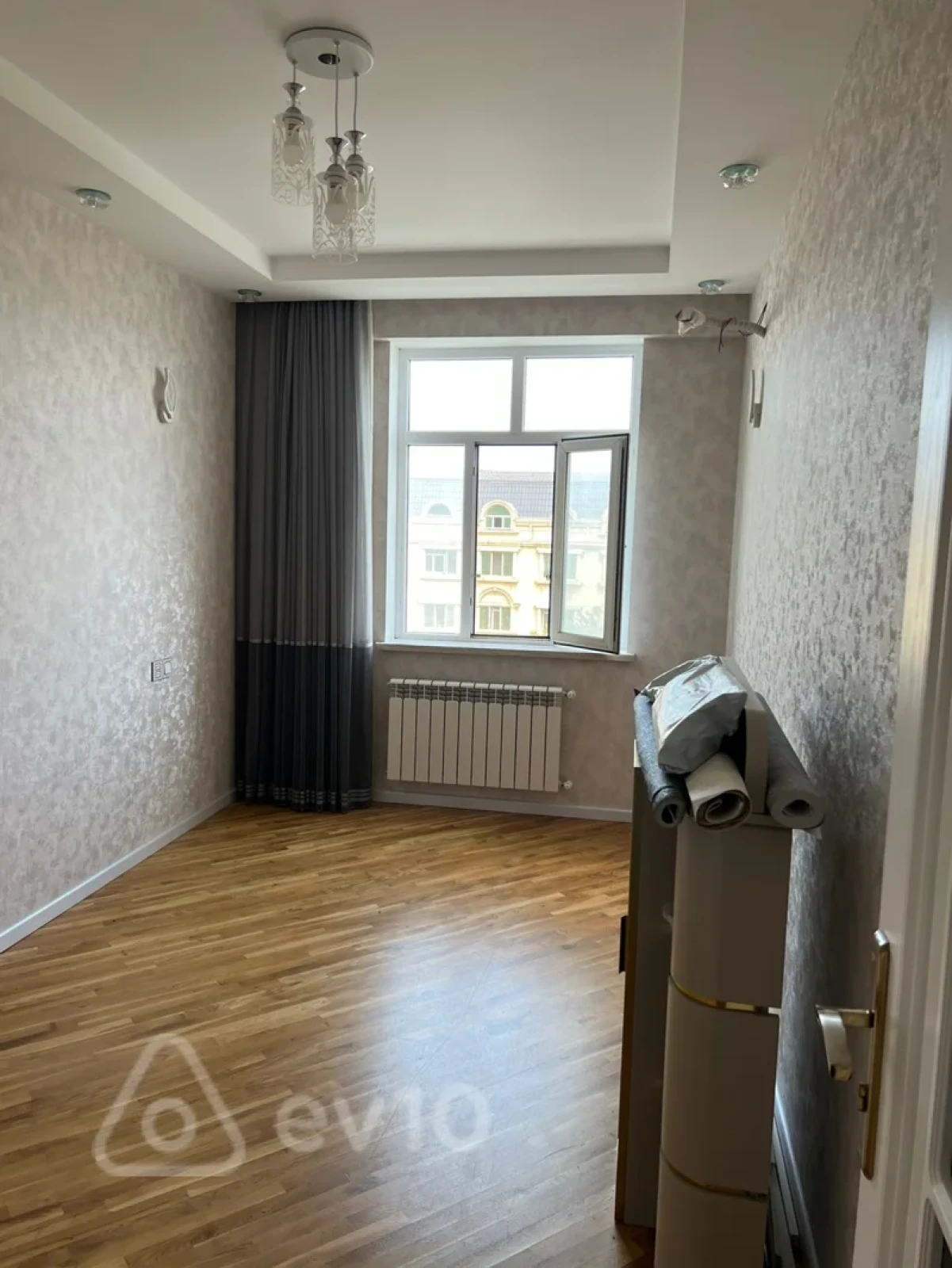 Kirayə verilir 3 otaqlı yeni tikili 105 m²