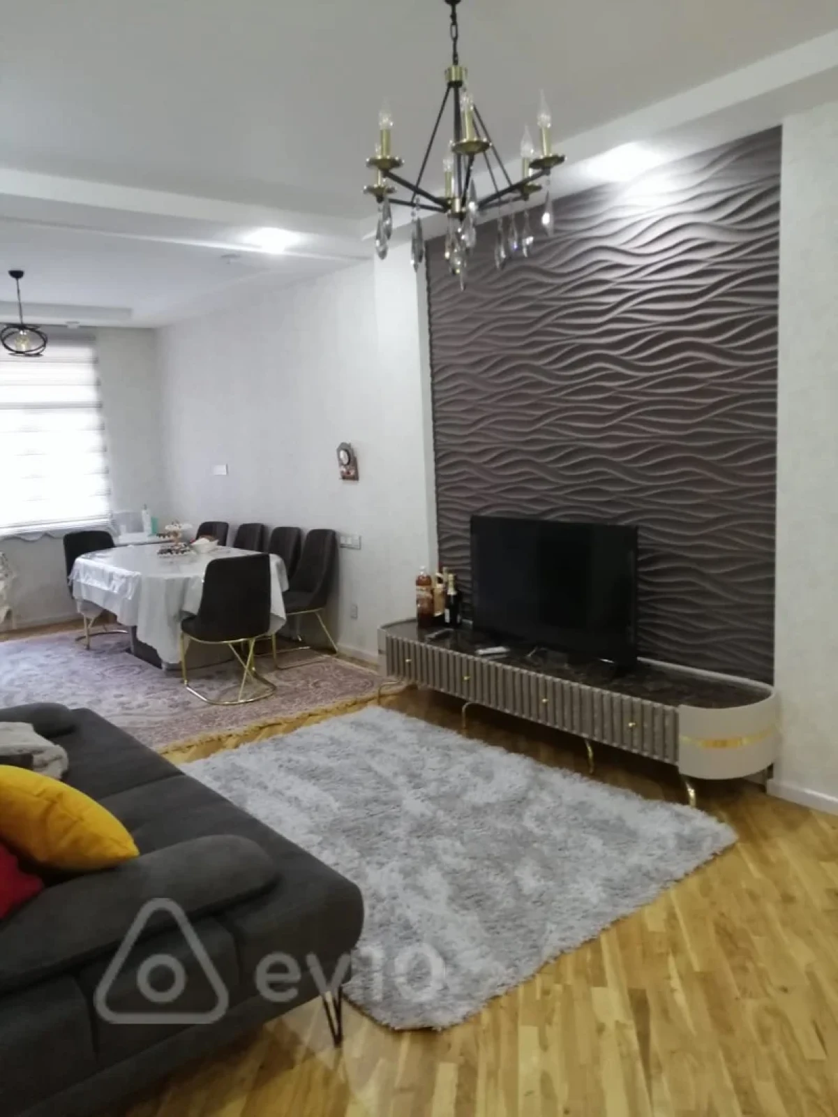 Kirayə verilir 3 otaqlı yeni tikili 105 m²