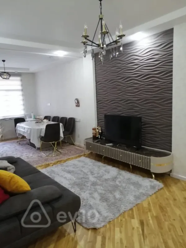 Kirayə verilir 3 otaqlı yeni tikili 105 m²