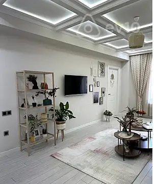Kirayə verilir 3 otaqlı köhnə tikili 80 m²