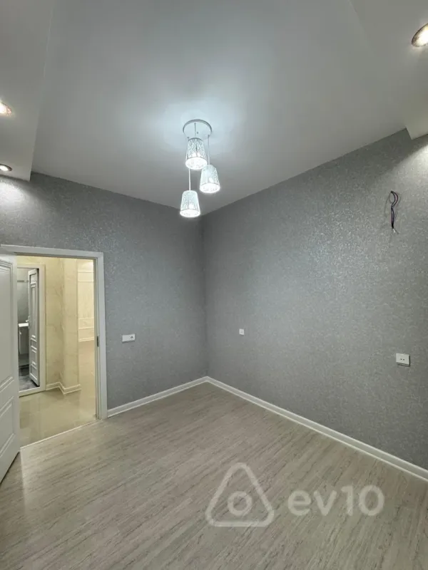Satılır 3 otaqlı həyət evi 120 m²