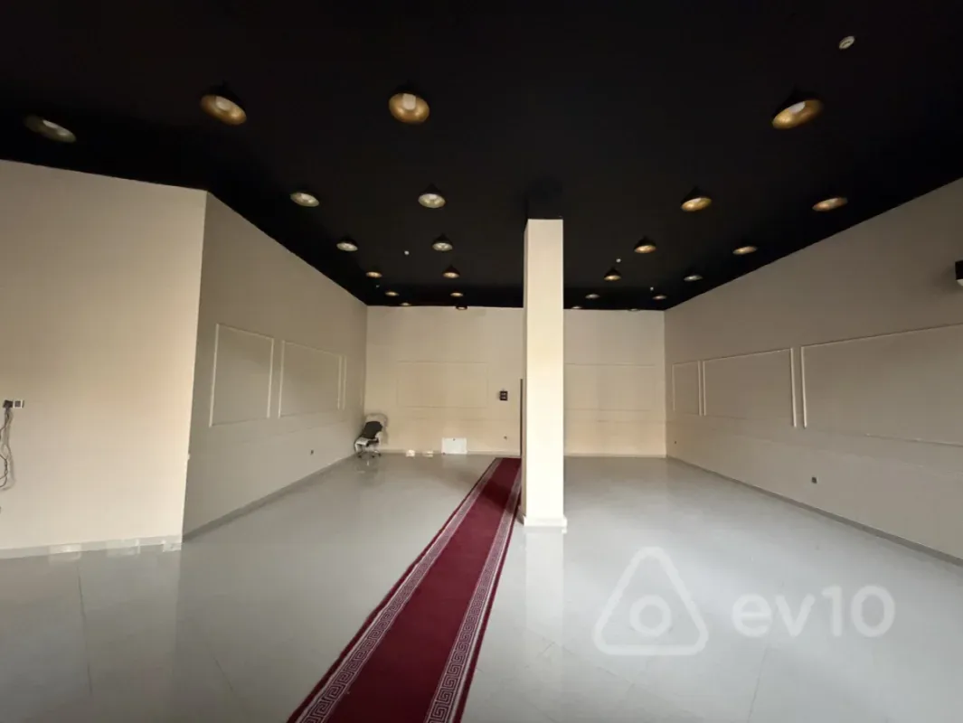 Kirayə verilir mənzil 500 m²