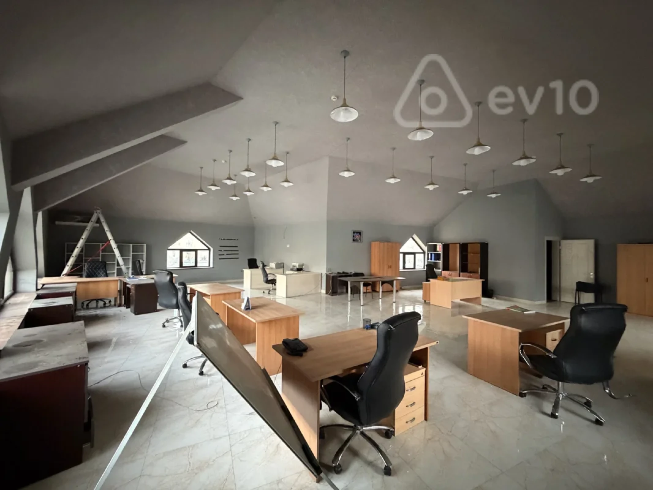 Kirayə verilir mənzil 500 m²