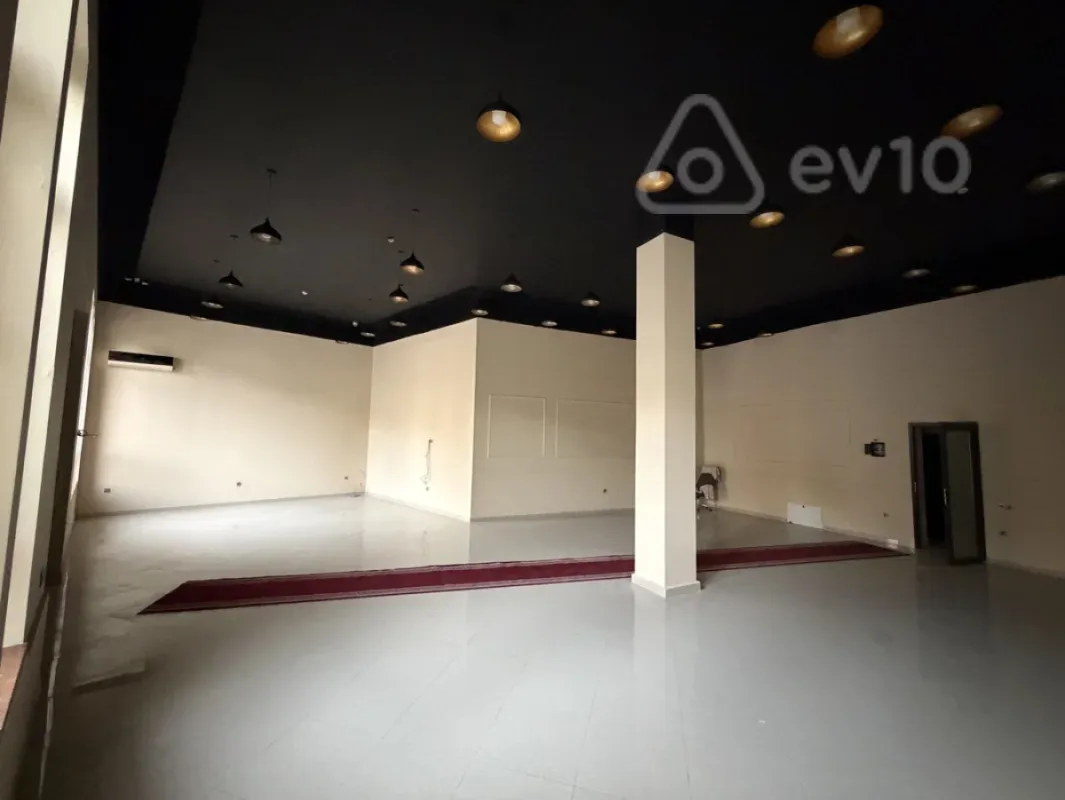 Kirayə verilir mənzil 500 m²