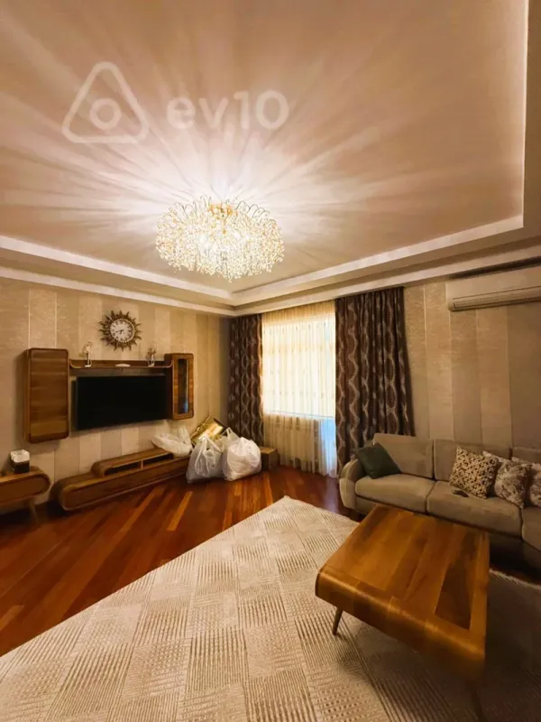 Kirayə verilir 2 otaqlı yeni tikili 65 m²