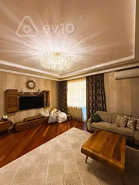 Kirayə verilir 2 otaqlı yeni tikili 65 m²