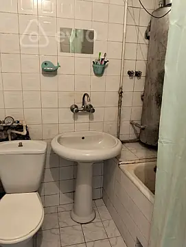 Satılır 2 otaqlı köhnə tikili 40 m²
