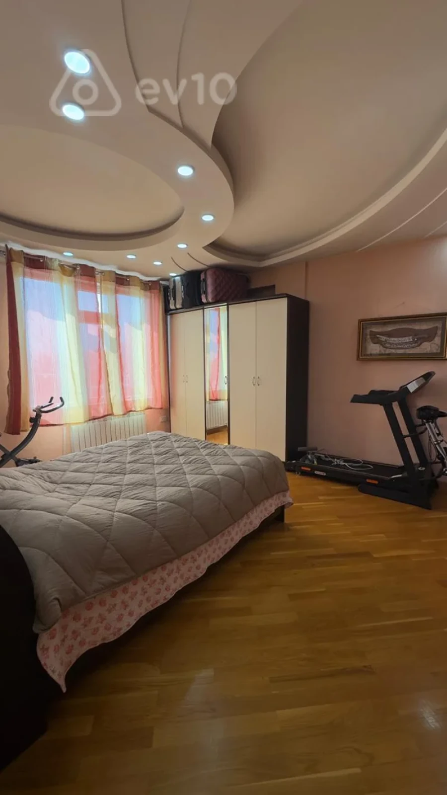 Satılır 4 otaqlı yeni tikili 203 m²