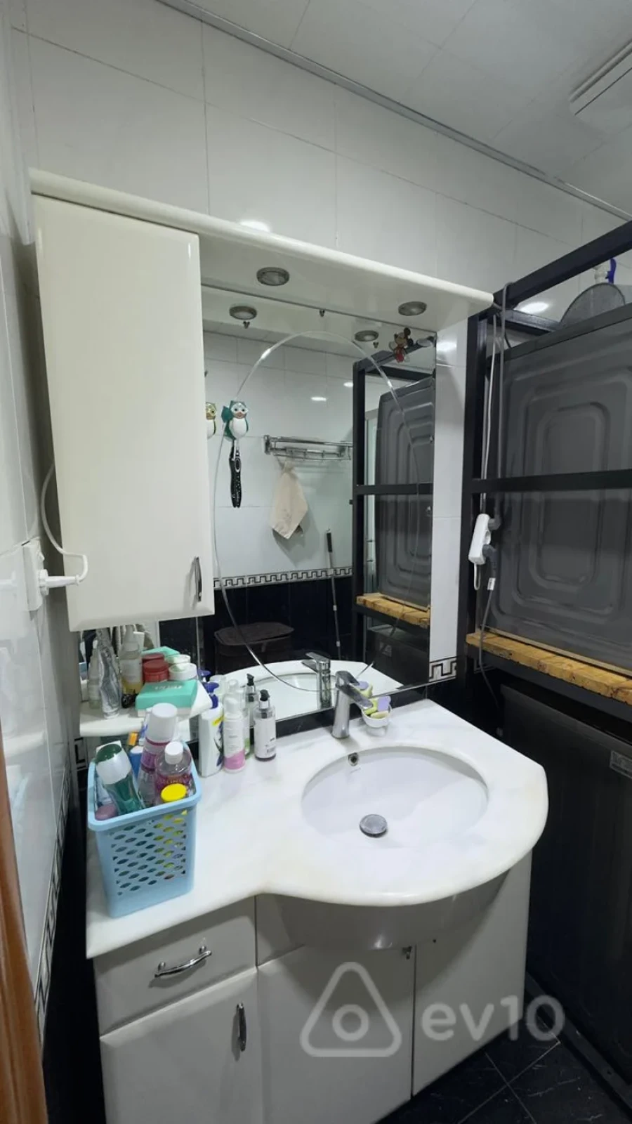 Satılır 4 otaqlı yeni tikili 203 m²