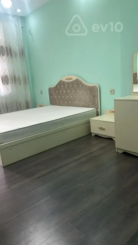 Kirayə verilir 2 otaqlı yeni tikili 60 m²