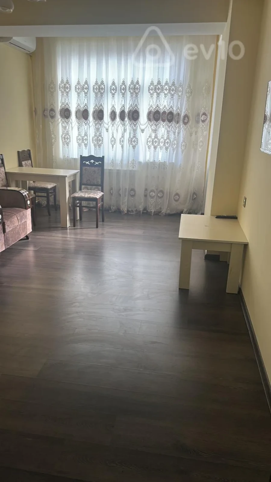 Kirayə verilir 2 otaqlı yeni tikili 60 m²