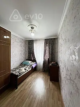 Kirayə verilir 3 otaqlı köhnə tikili 65 m²