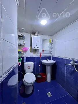 Kirayə verilir 3 otaqlı köhnə tikili 65 m²