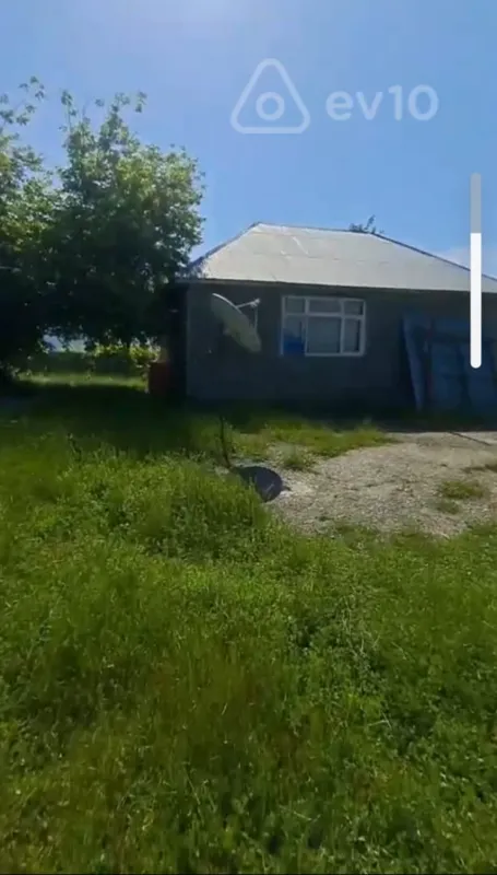 Satılır mənzil 600 m²