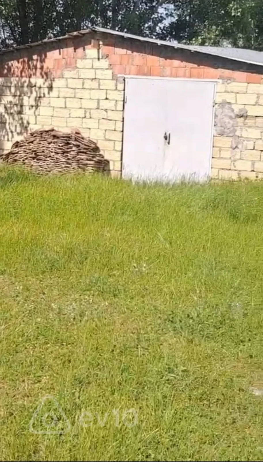 Satılır mənzil 600 m²