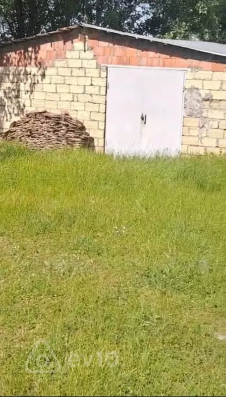 Satılır mənzil 600 m²