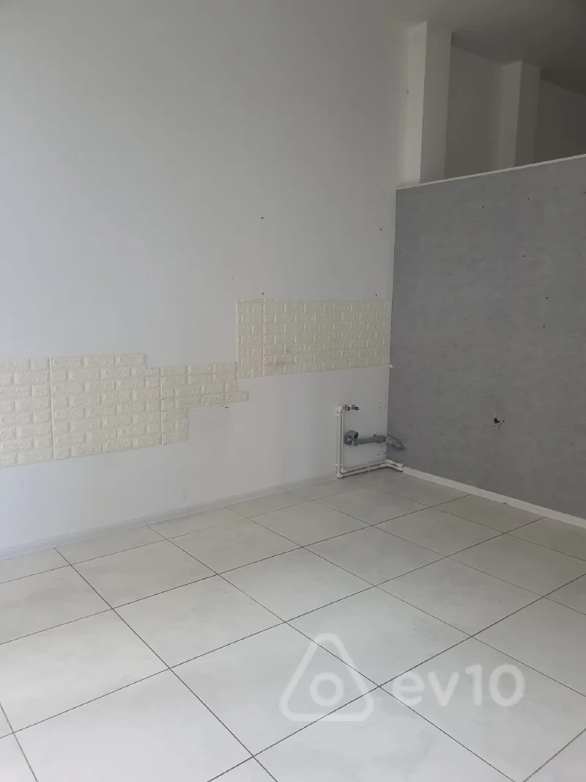 Kirayə verilir mənzil 60 m²