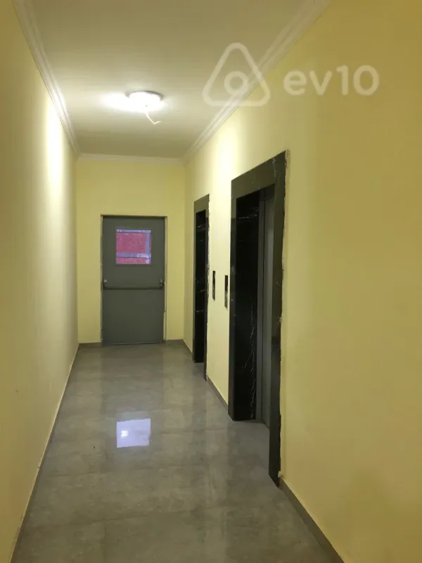 Satılır 3 otaqlı yeni tikili 86 m²