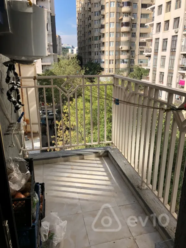 Satılır 3 otaqlı yeni tikili 86 m²