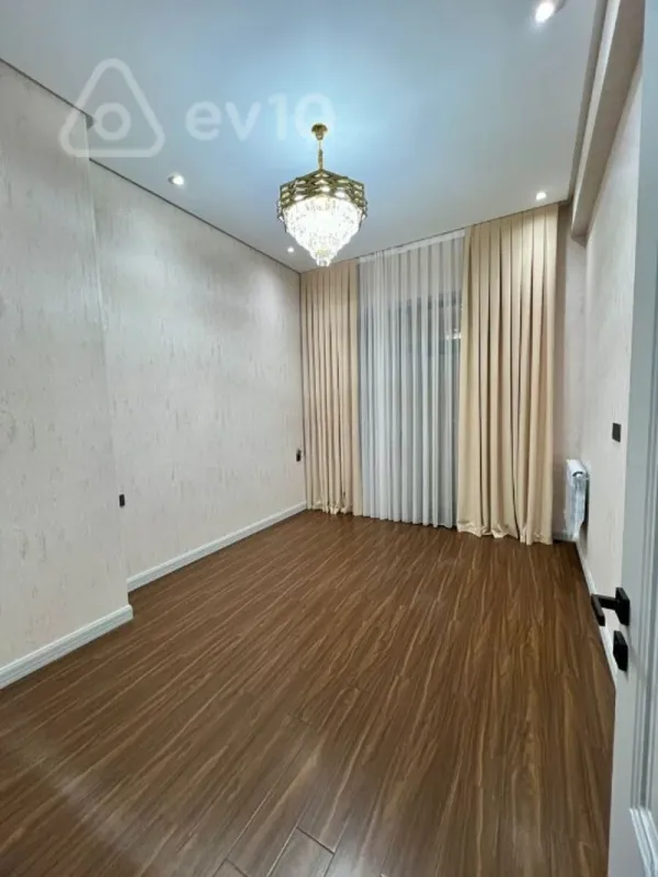 Kirayə verilir 3 otaqlı yeni tikili 98 m²