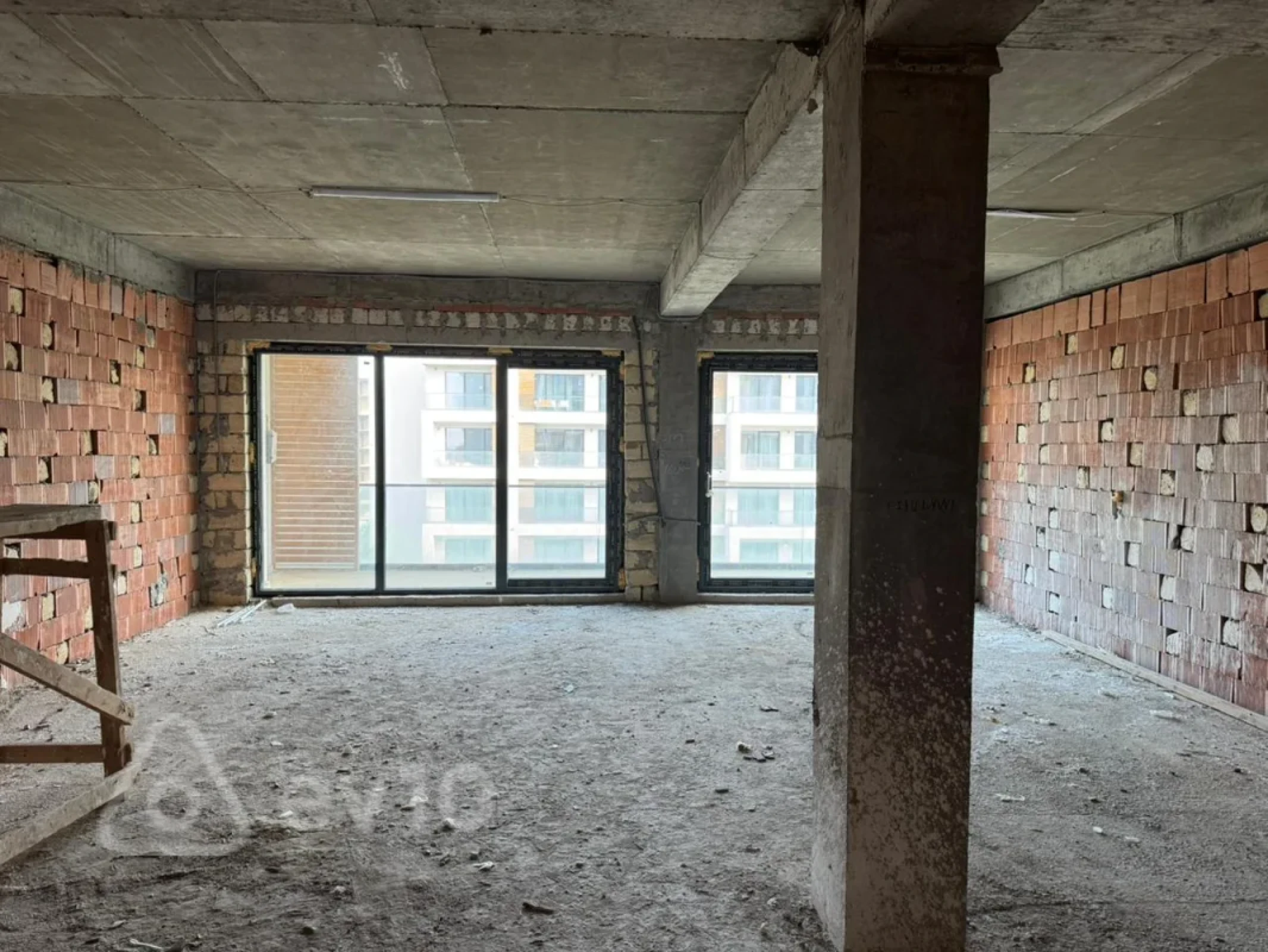 Satılır 2 otaqlı yeni tikili 92 m²