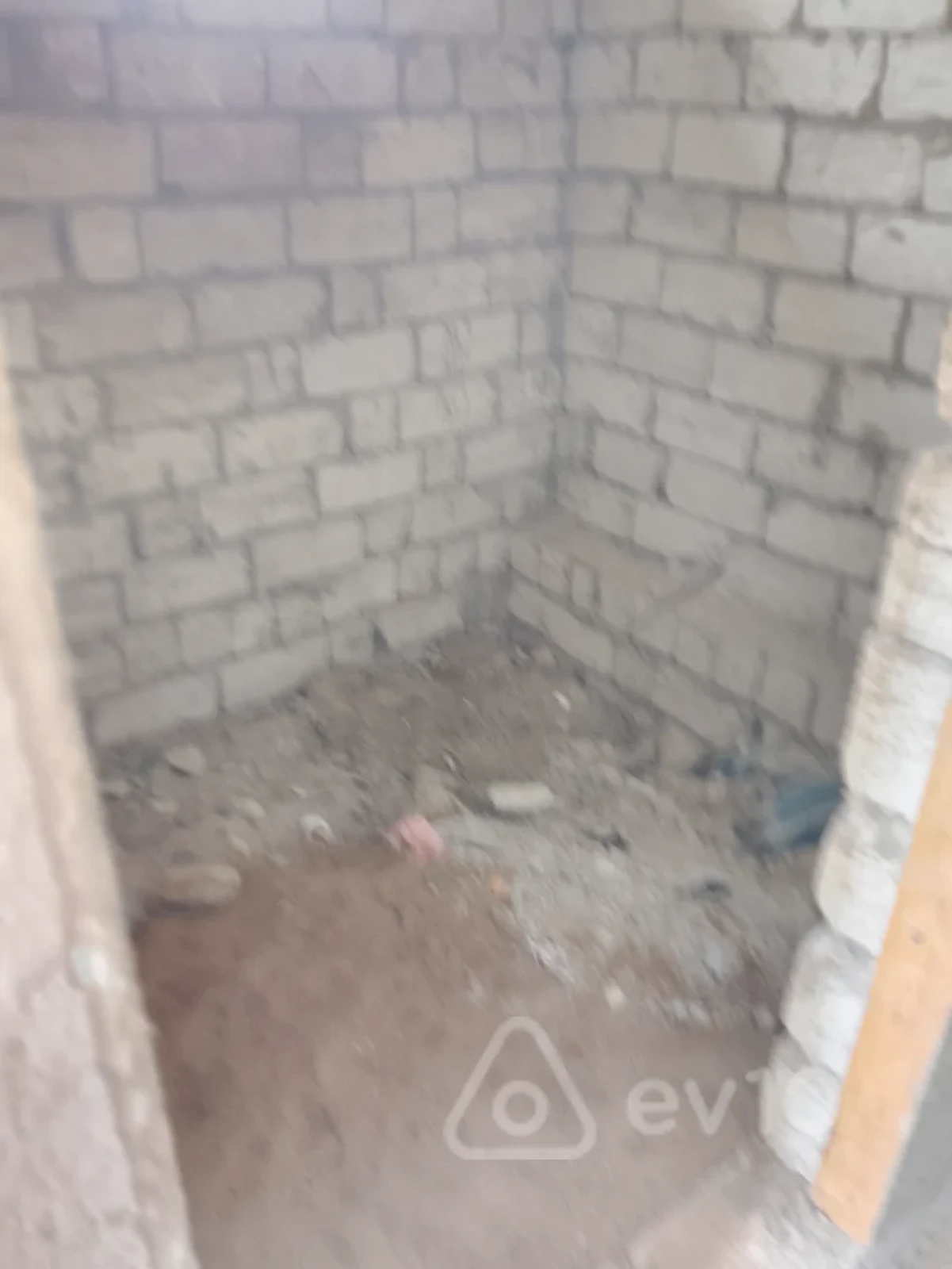 Satılır 4 otaqlı həyət evi 245 m²