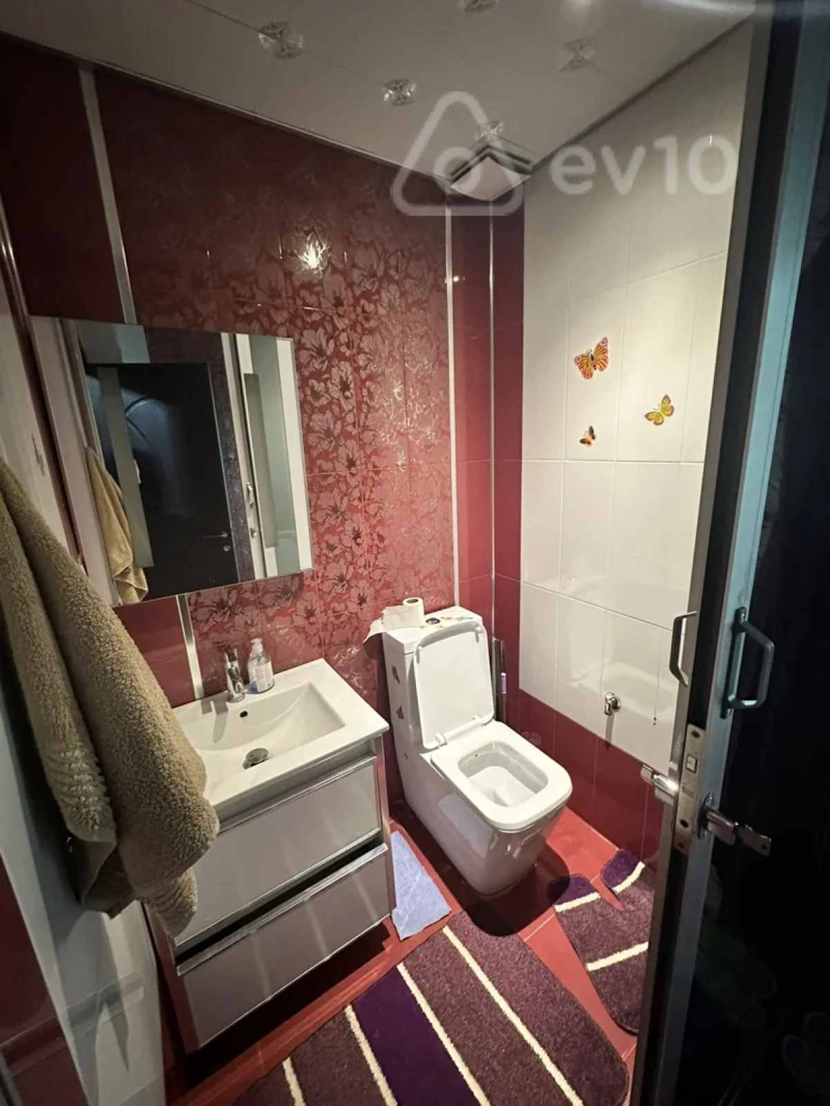 Kirayə verilir 3 otaqlı yeni tikili 105 m²