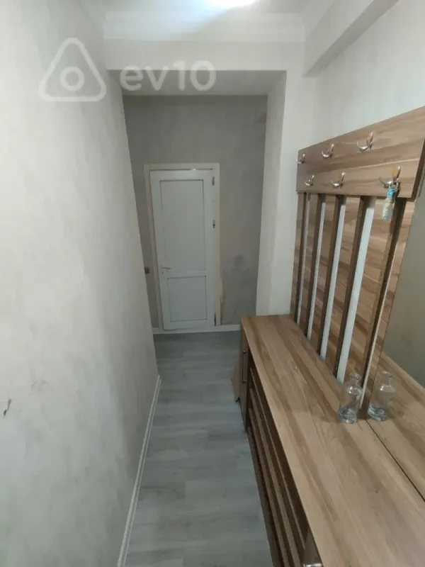 Kirayə verilir 2 otaqlı yeni tikili 45 m²