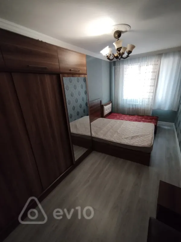 Kirayə verilir 2 otaqlı yeni tikili 45 m²
