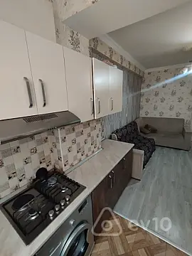 Kirayə verilir 2 otaqlı yeni tikili 45 m²