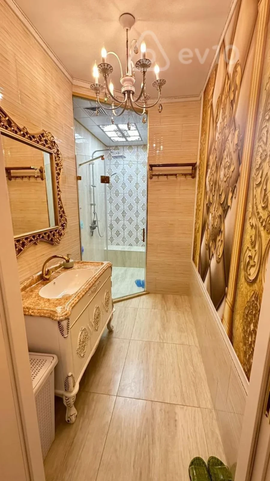 Satılır 4 otaqlı yeni tikili 160 m²