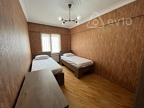 Kirayə verilir 3 otaqlı yeni tikili 100 m²